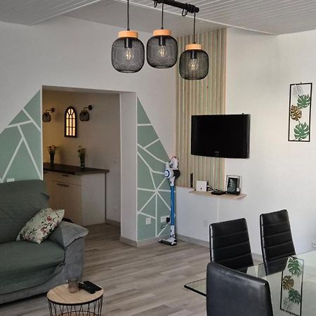 Le Cocon De Mila Apartment Uzer  Luaran gambar