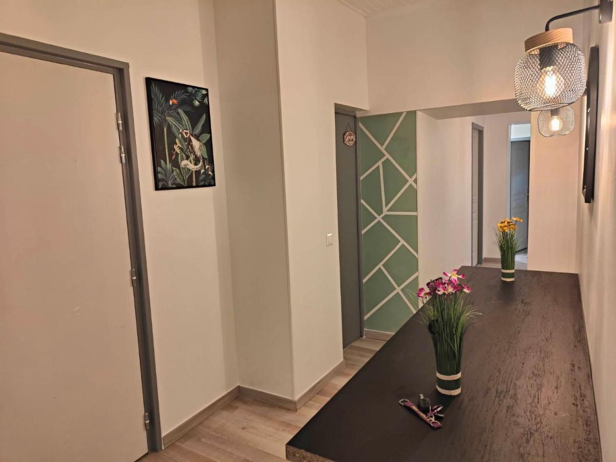 Le Cocon De Mila Apartment Uzer  Luaran gambar