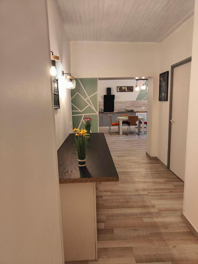 Le Cocon De Mila Apartment Uzer  Luaran gambar