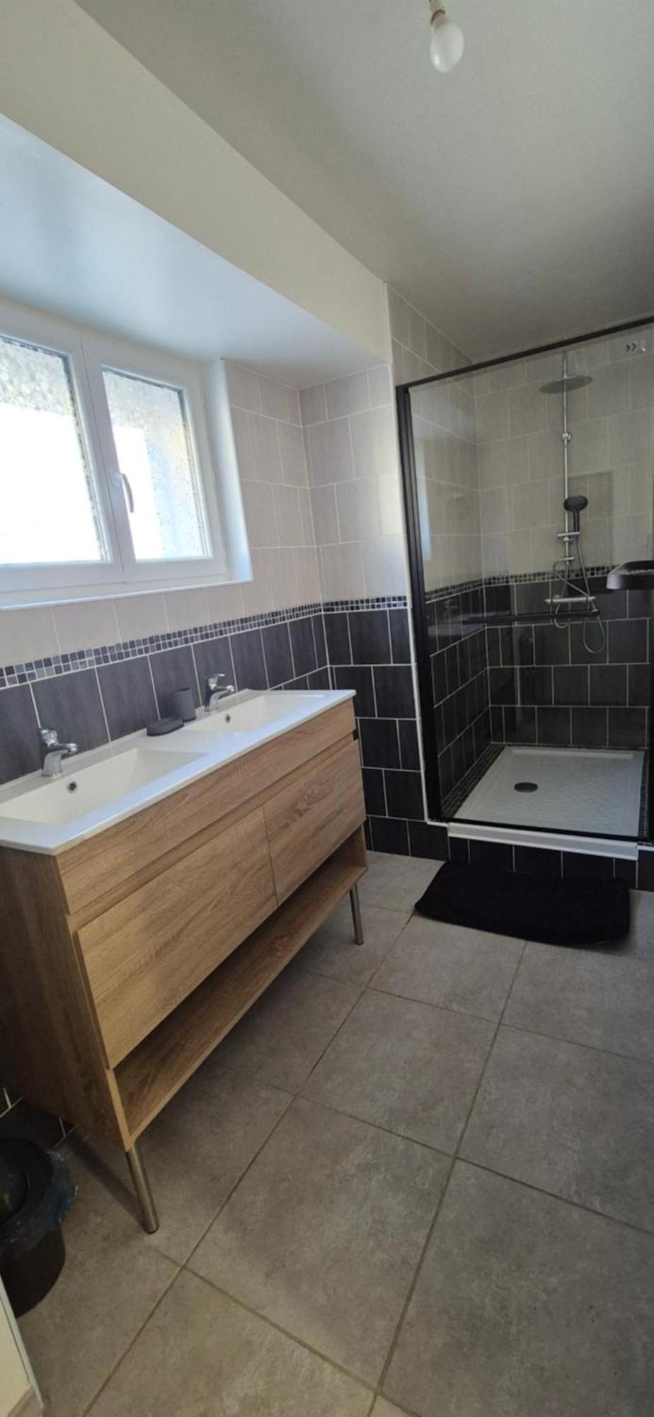 Le Cocon De Mila Apartment Uzer  Luaran gambar